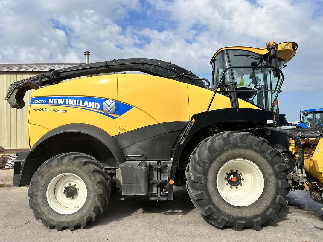 Image of New Holland FR650 Primary image