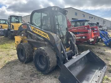 Main image New Holland L218