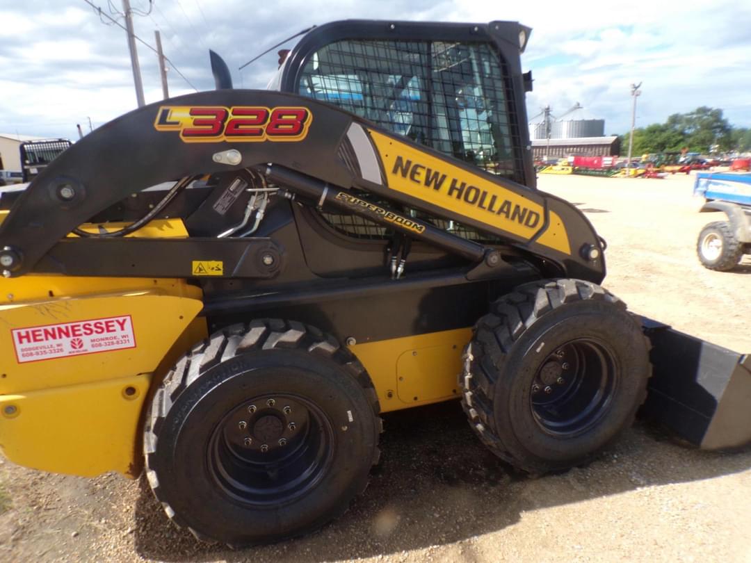 Image of New Holland L328 Primary image
