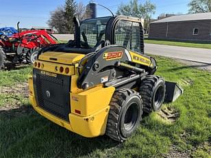 Main image New Holland L220 4