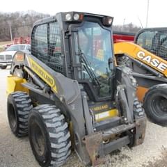 2019 New Holland L220 Equipment Image0