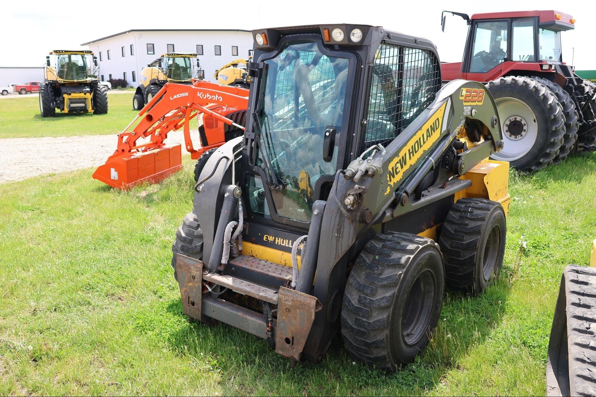 2019 New Holland L228 Equipment Image0