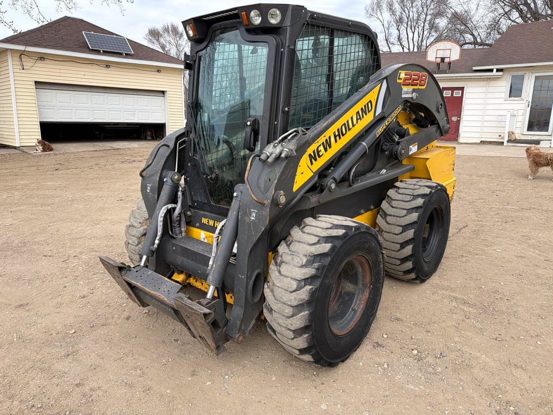 Image of New Holland L228 Primary image