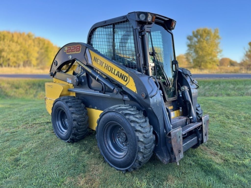2019 New Holland L228 Equipment Image0