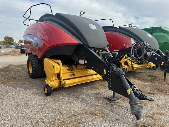 Image of New Holland Big Baler 330 Plus Primary image