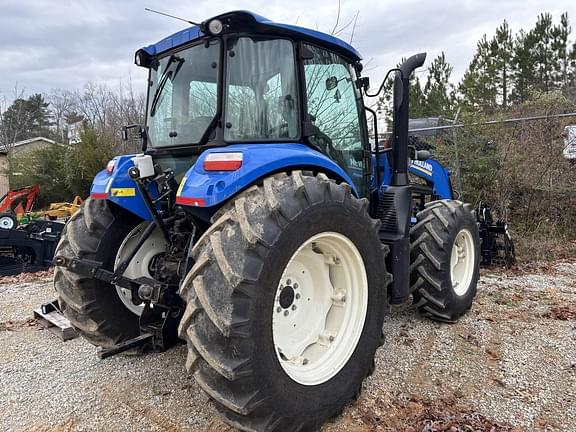 Image of New Holland PowerStar 110 equipment image 2