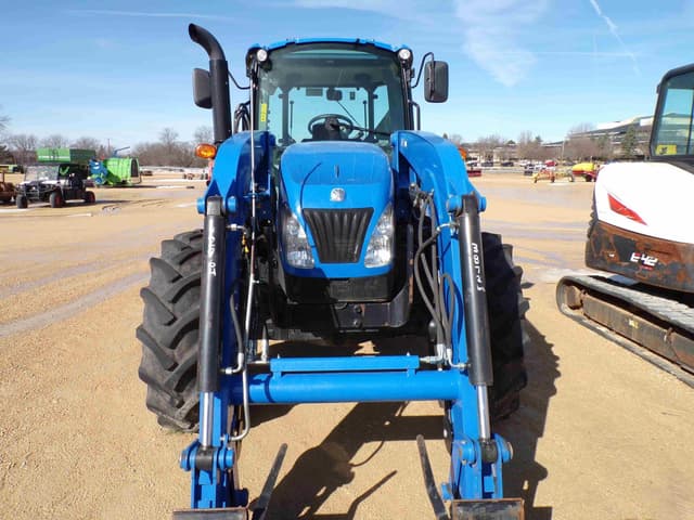 Image of New Holland PowerStar 120 equipment image 2