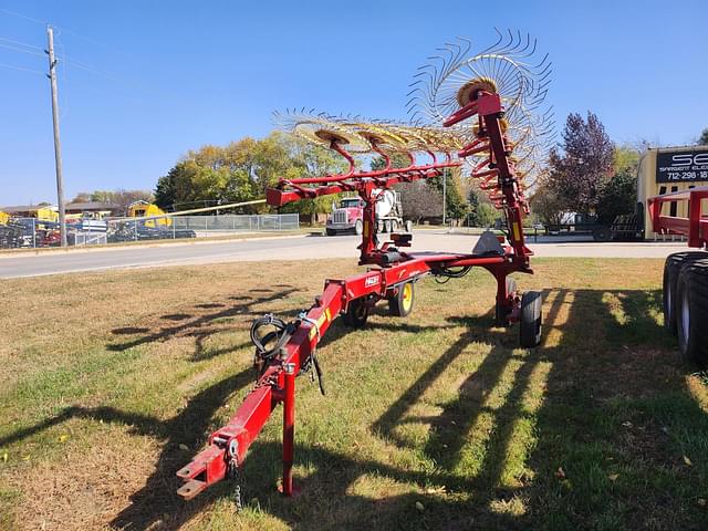 Image of New Holland ProCart 1428P equipment image 3