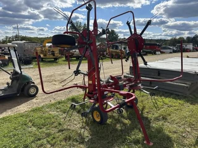 Image of New Holland ProTed 3417 equipment image 3