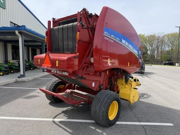 Image of New Holland RB450 CropCutter equipment image 1