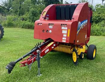 2019 New Holland RB450 Utility Equipment Image0
