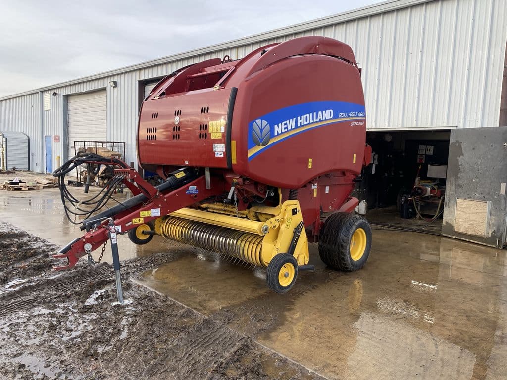 Image of New Holland RB460 CropCutter Primary image
