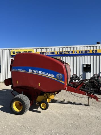 Main image New Holland RB550