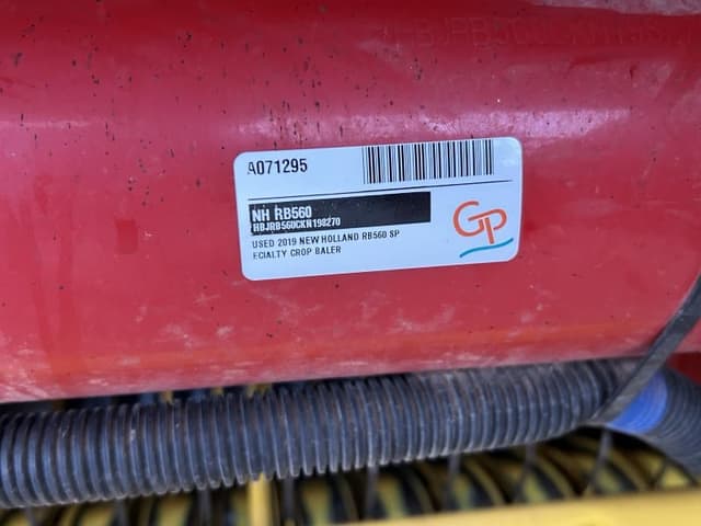 Image of New Holland RB560 equipment image 4