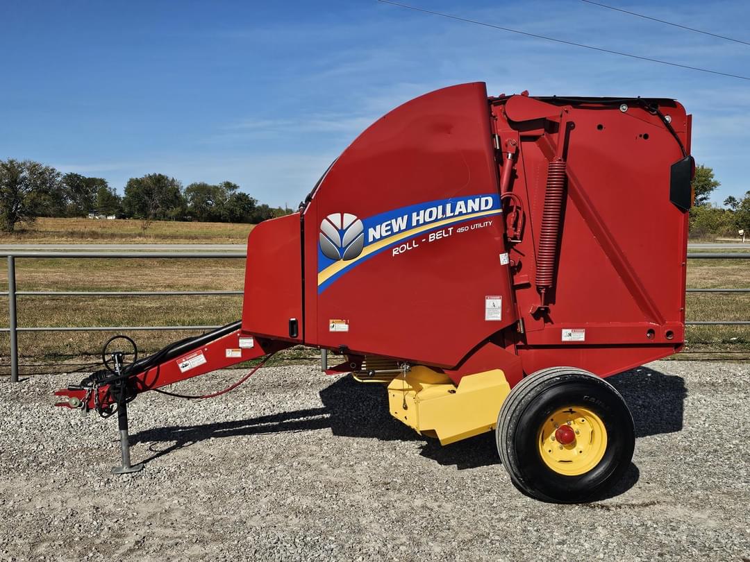 Image of New Holland RF450 Utility Primary image