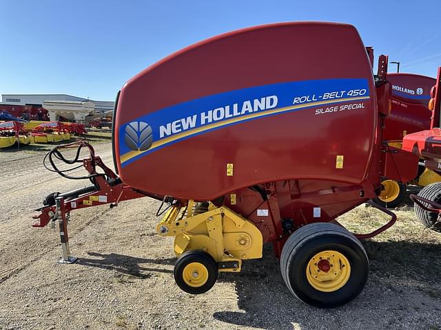 Image of New Holland RB450 Silage Special equipment image 1