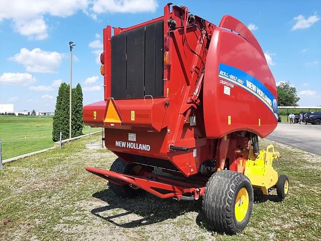 Image of New Holland RB460 equipment image 3