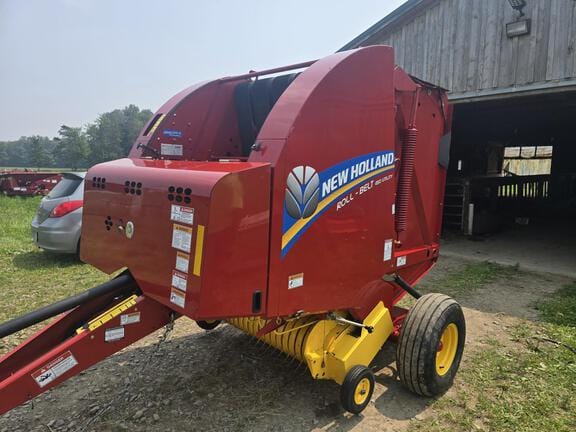 2019 New Holland RB450 Utility Equipment Image0