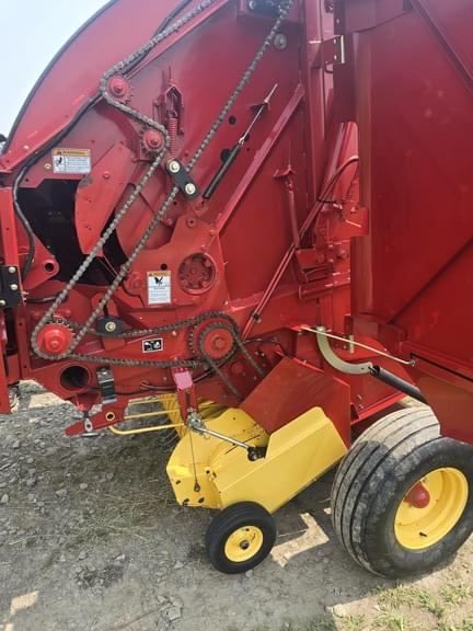 Image of New Holland RB450 Utility equipment image 4