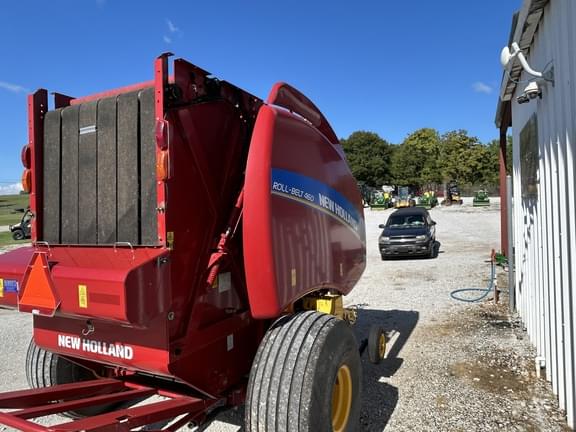 Image of New Holland RB460 equipment image 2