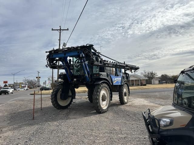 Image of New Holland SP370F equipment image 1