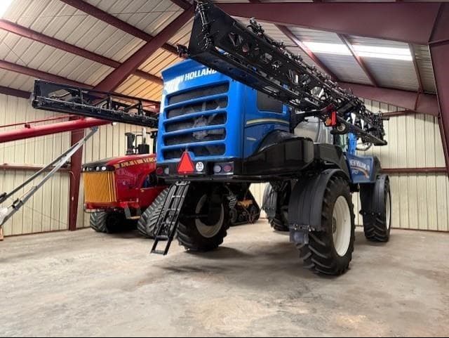 Image of New Holland SP410F equipment image 4