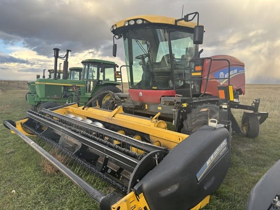 2019 New Holland Speedrower 160 Equipment Image0
