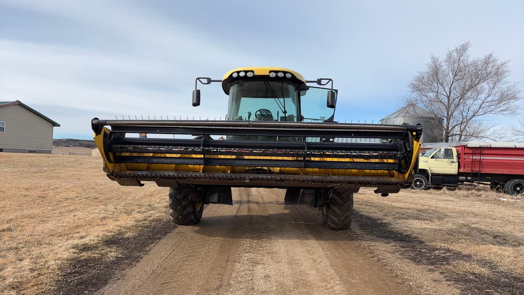 Image of New Holland Speedrower 160 Primary image