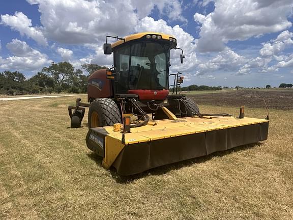 Image of New Holland Speedrower 220 equipment image 4