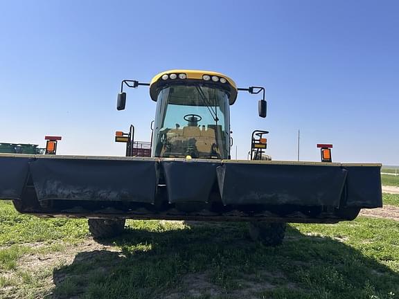 Image of New Holland Speedrower 220 equipment image 3