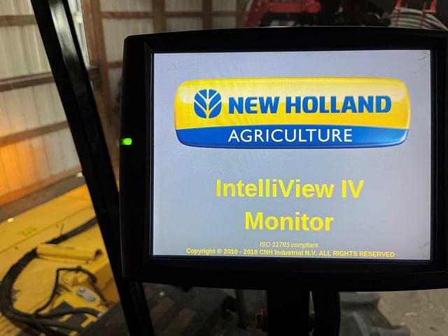 Image of New Holland Speedrower 260 equipment image 4