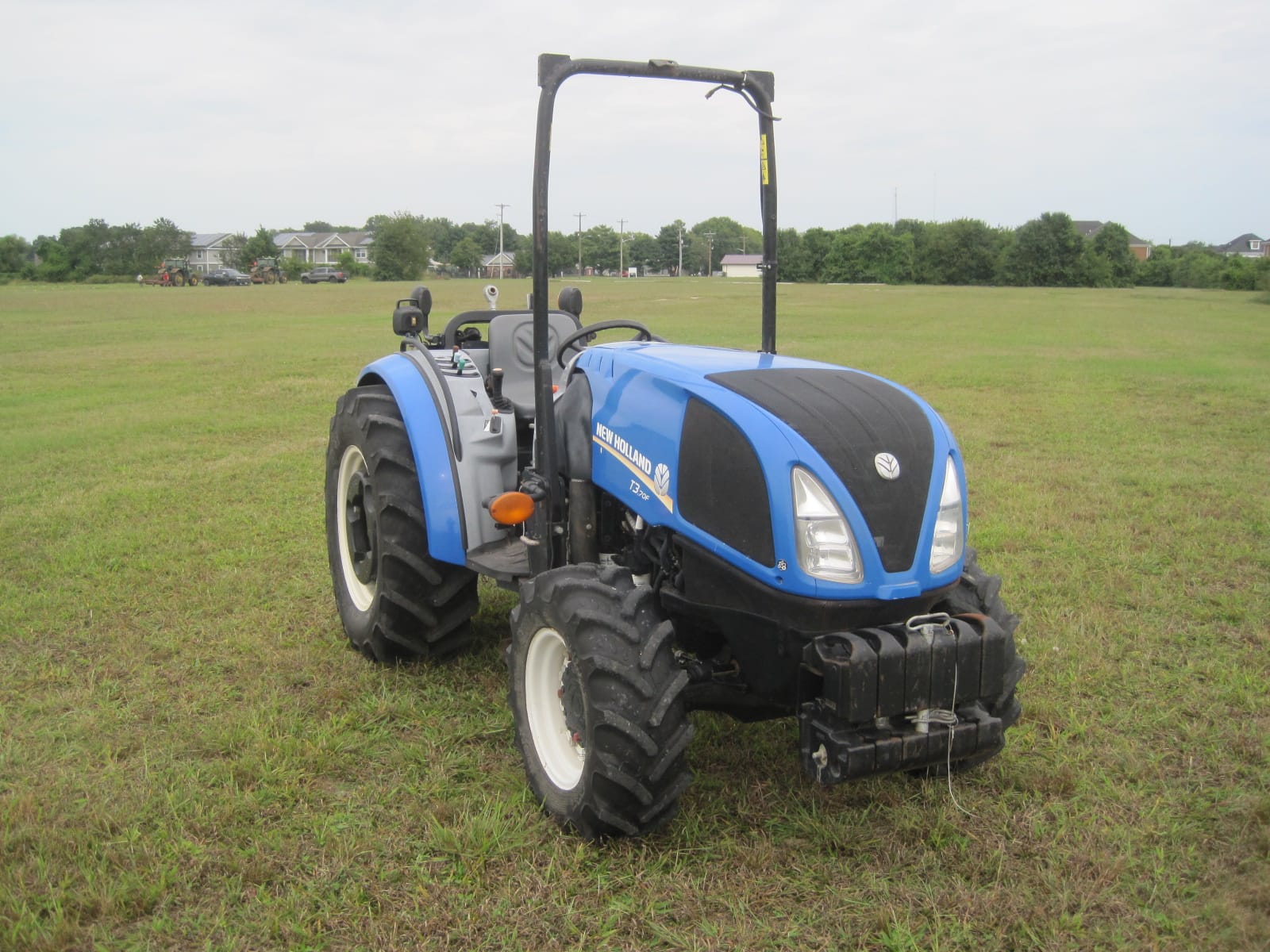 2019 New Holland T3.70F Equipment Image0