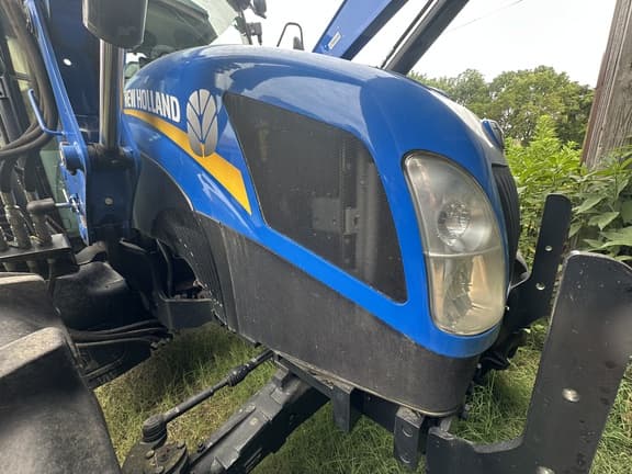 Image of New Holland T5.110 equipment image 4