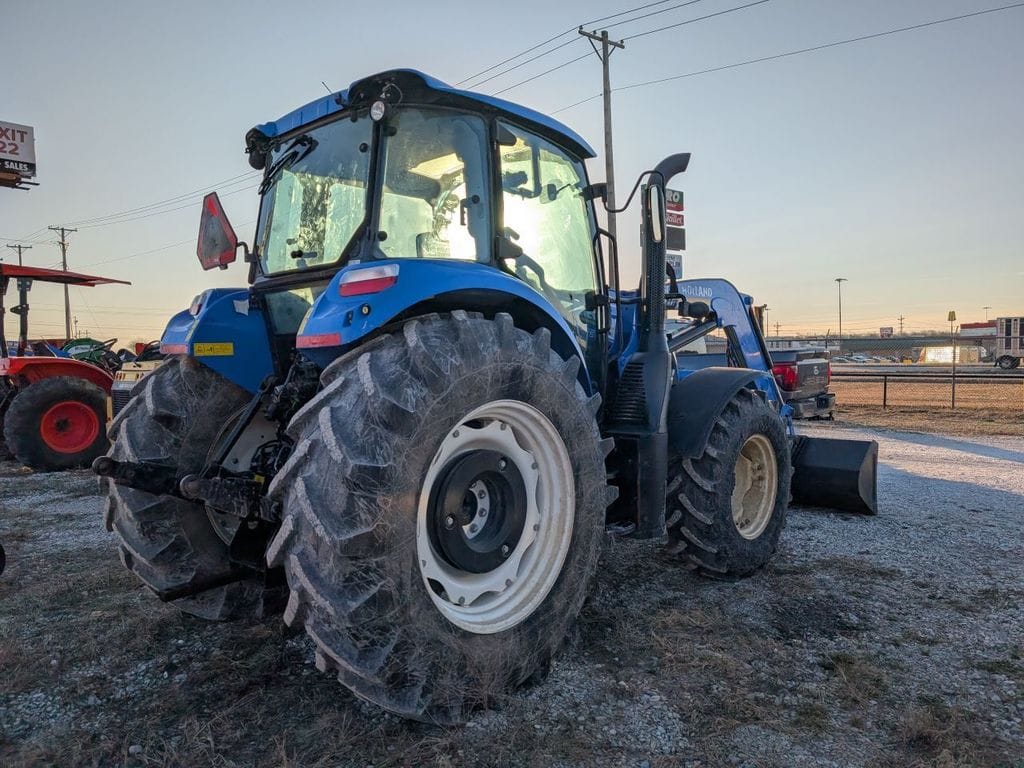 2019 New Holland T5.120 Equipment Image0
