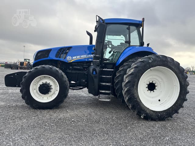 Image of New Holland T8.320 equipment image 2