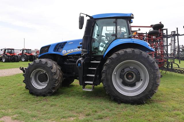 Image of New Holland T8.320 equipment image 1