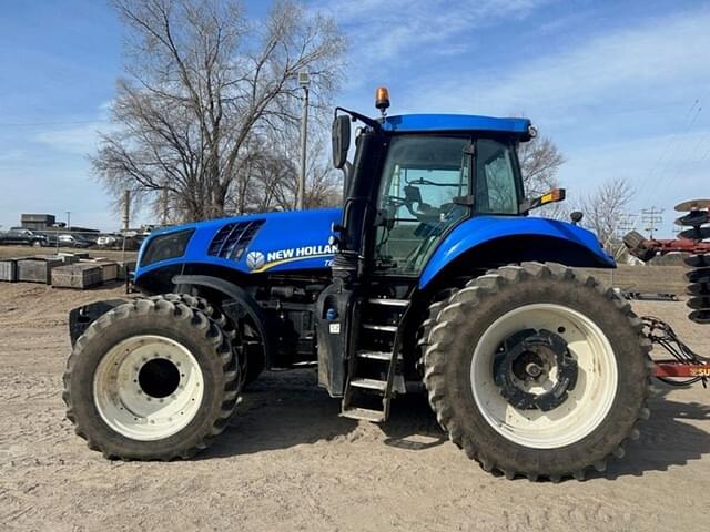 Image of New Holland T8.320 equipment image 1