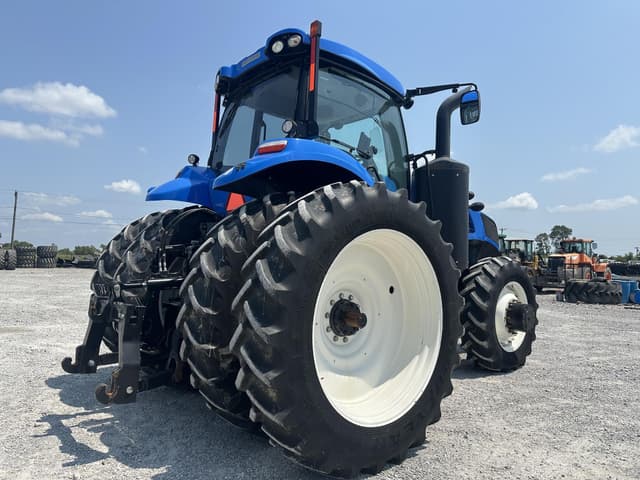 Image of New Holland T8.350 equipment image 4