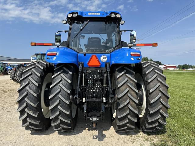 Image of New Holland T8.410 equipment image 4