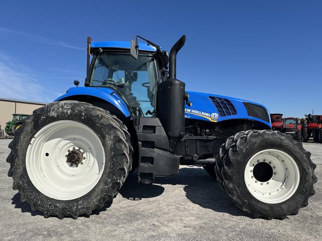 Image of New Holland T8.410 equipment image 3