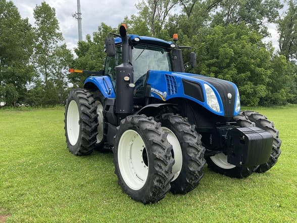 Image of New Holland T8.410 equipment image 2