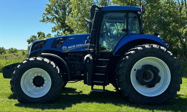 Image of New Holland T8.435 equipment image 1