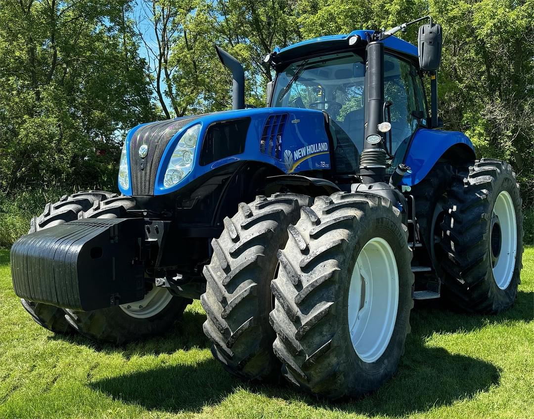 Image of New Holland T8.435 Primary image