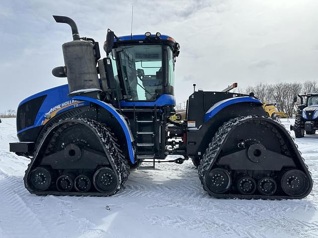 Image of New Holland T9.700 equipment image 1