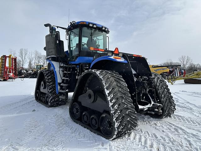 Image of New Holland T9.700 equipment image 2