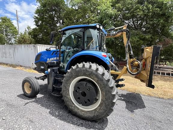 Image of New Holland TS6.110 equipment image 2