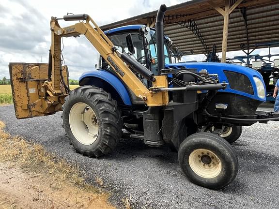 Image of New Holland TS6.110 equipment image 4