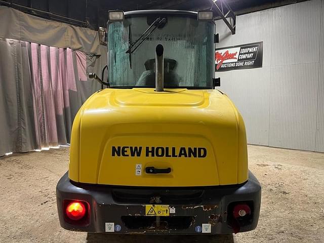 Image of New Holland W50C equipment image 3