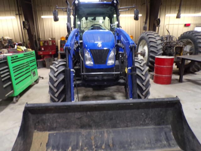Image of New Holland Workmaster 120 equipment image 2