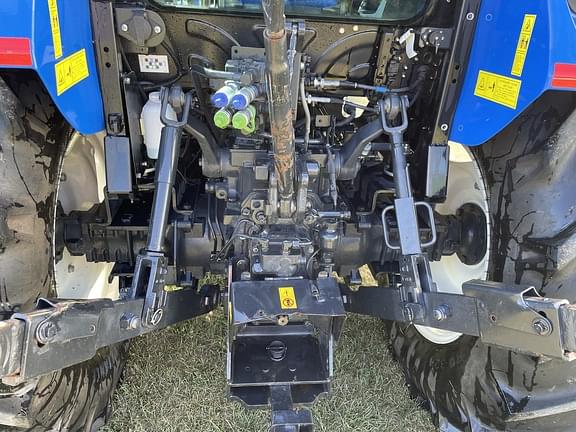 Image of New Holland Workmaster 120 equipment image 4